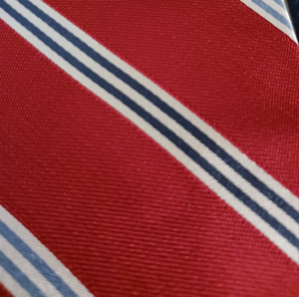 Tie - Picture 4 of 6